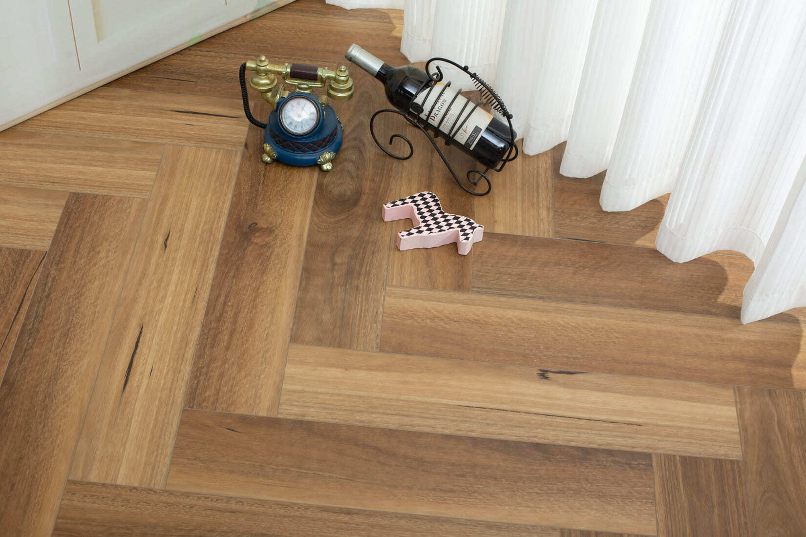 Плитка SPC "OneFloor" 3027 А,В  ЁЛКА (640*128*4 мм) — купить в Краснодаре