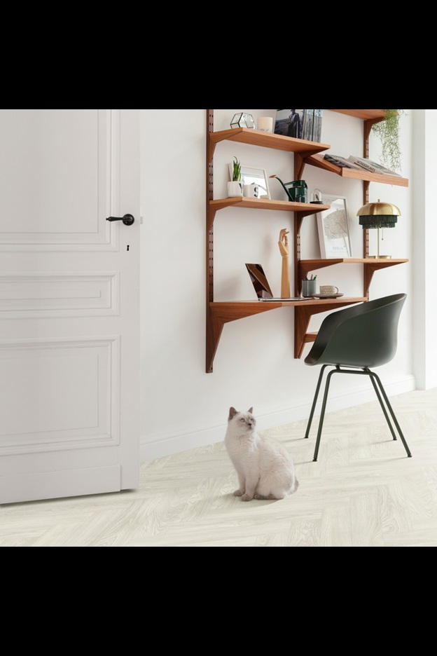 Замковая ПВХ плитка Laurel Oak 51104 (630*126*6 мм) — купить в Краснодаре