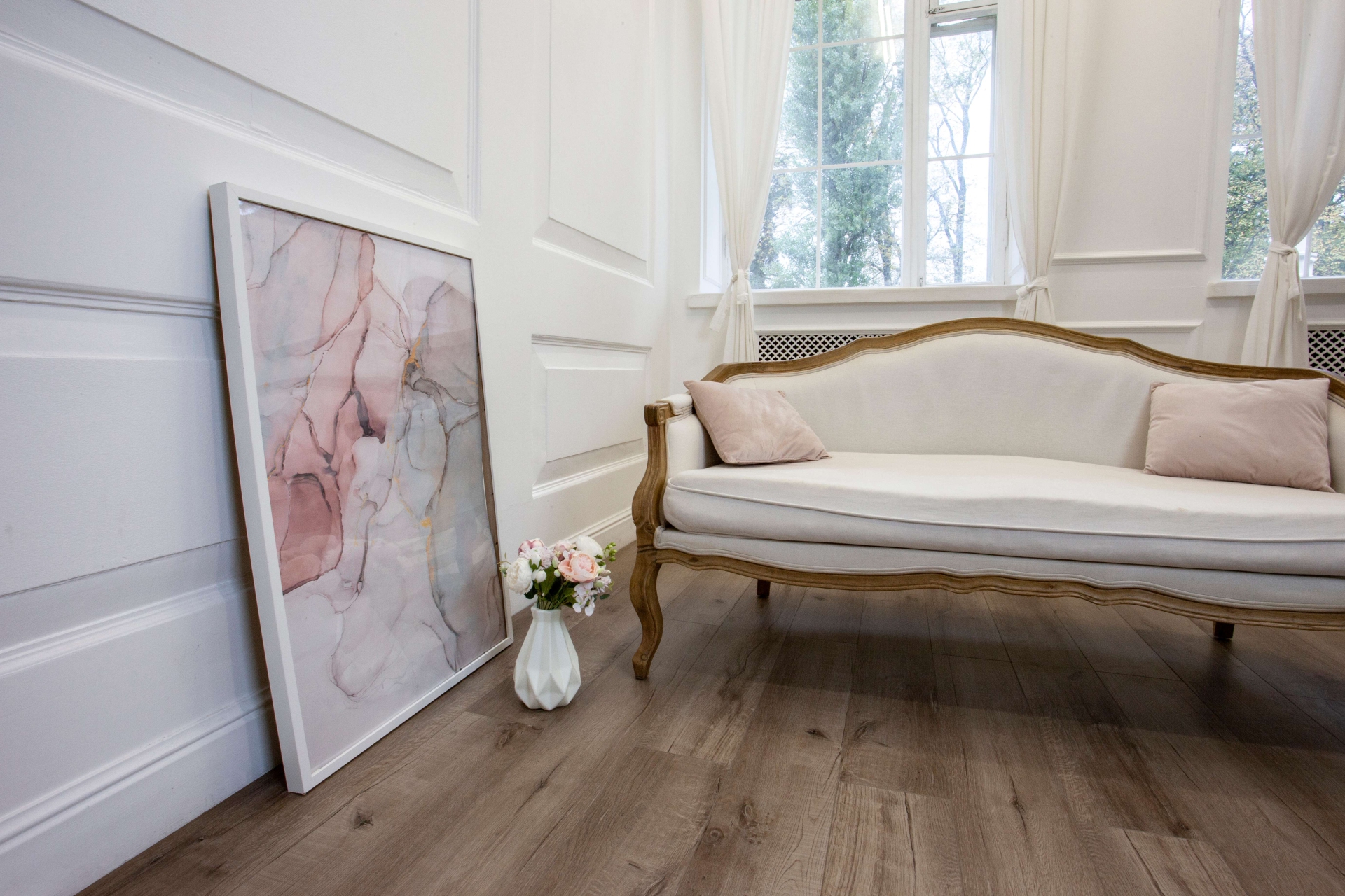 Усовершенствованная кварц-виниловая плитка «Damy Floor» Дуб Изысканный (1227*187*2,5 мм) — купить в Краснодаре