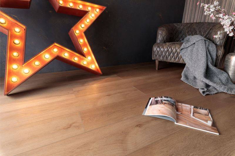 Замковая ПВХ плитка "Aquafloor" AF8024XXL (1800*228*8 мм) — купить в Краснодаре