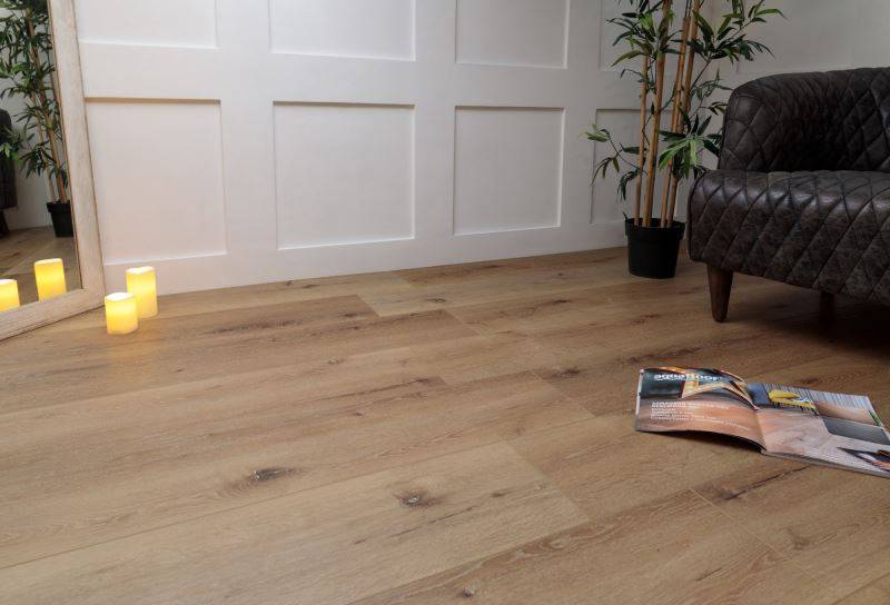 Замковая ПВХ плитка "Aquafloor" AF8009XL (1524*228*8 мм) — купить в Краснодаре