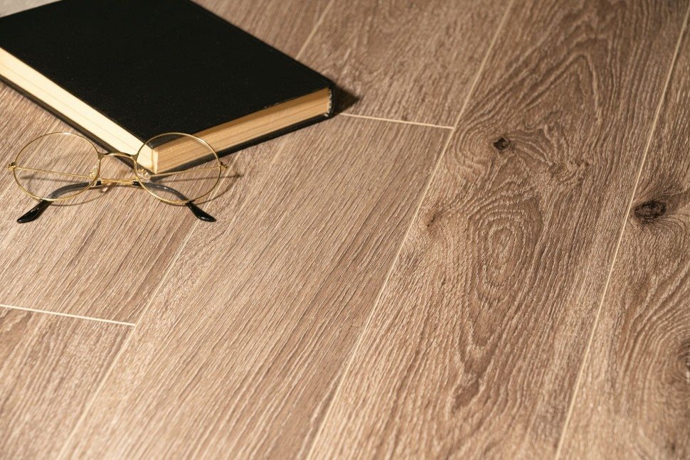 Виниловый ламинат "Bonkeel" Style Дуб Матира (1200*125*4 мм) — купить в Краснодаре