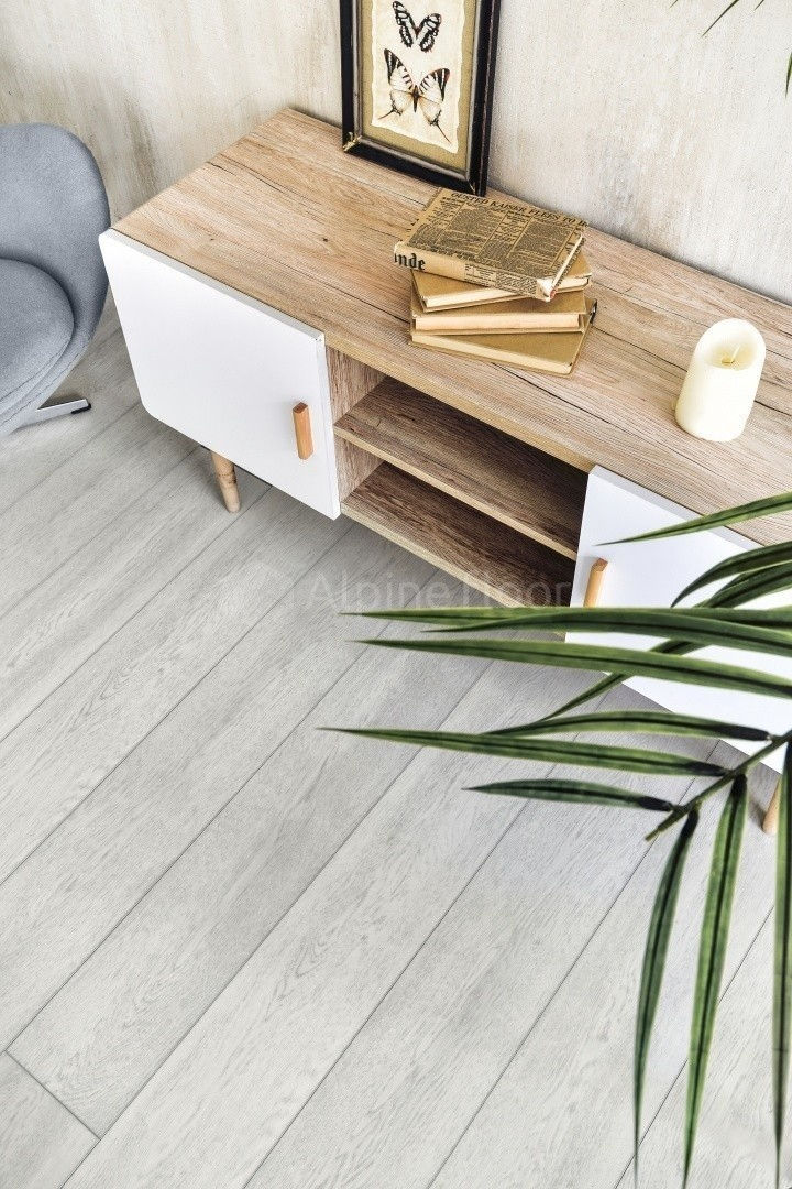 Замковая ПВХ плитка Зимний лес  (1220*183*6мм) — купить в Краснодаре