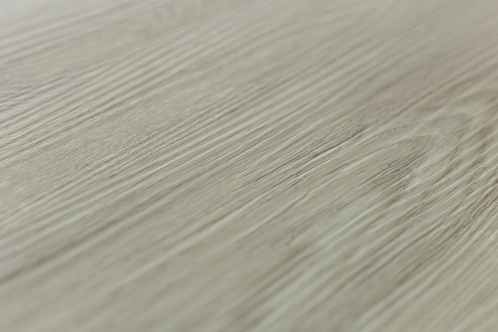 Замковая ПВХ плитка "Art Tile" Дуб Британь (920*150*4 мм) — купить в Краснодаре