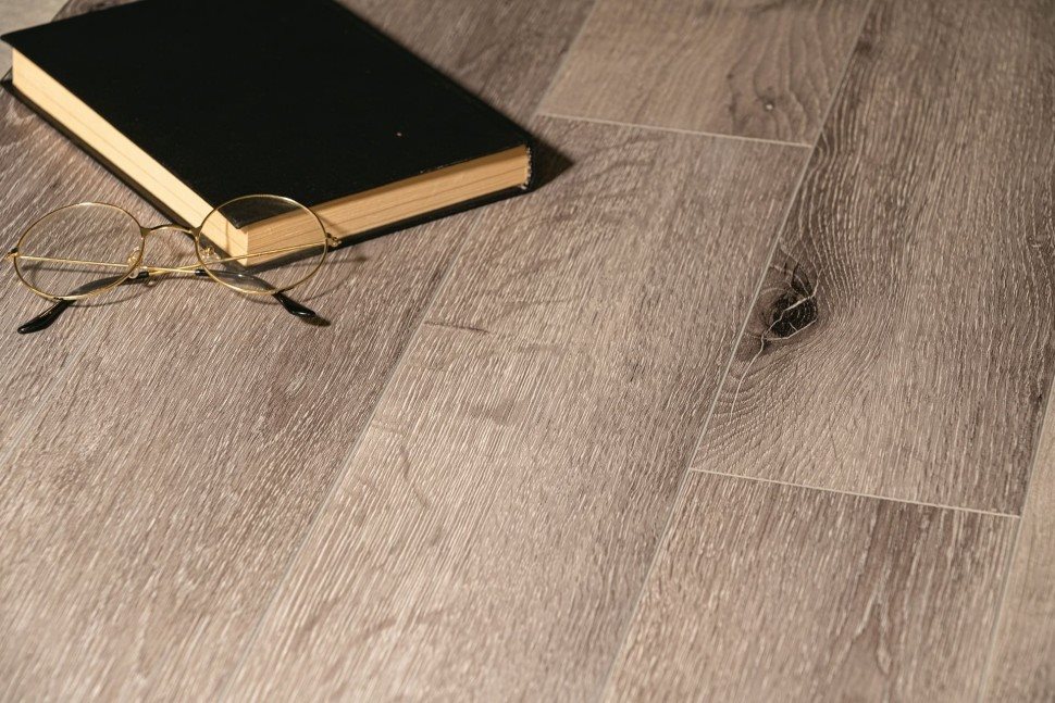 Виниловый ламинат "Bonkeel" Style Дуб Чесил (1200*125*4 мм) — купить в Краснодаре