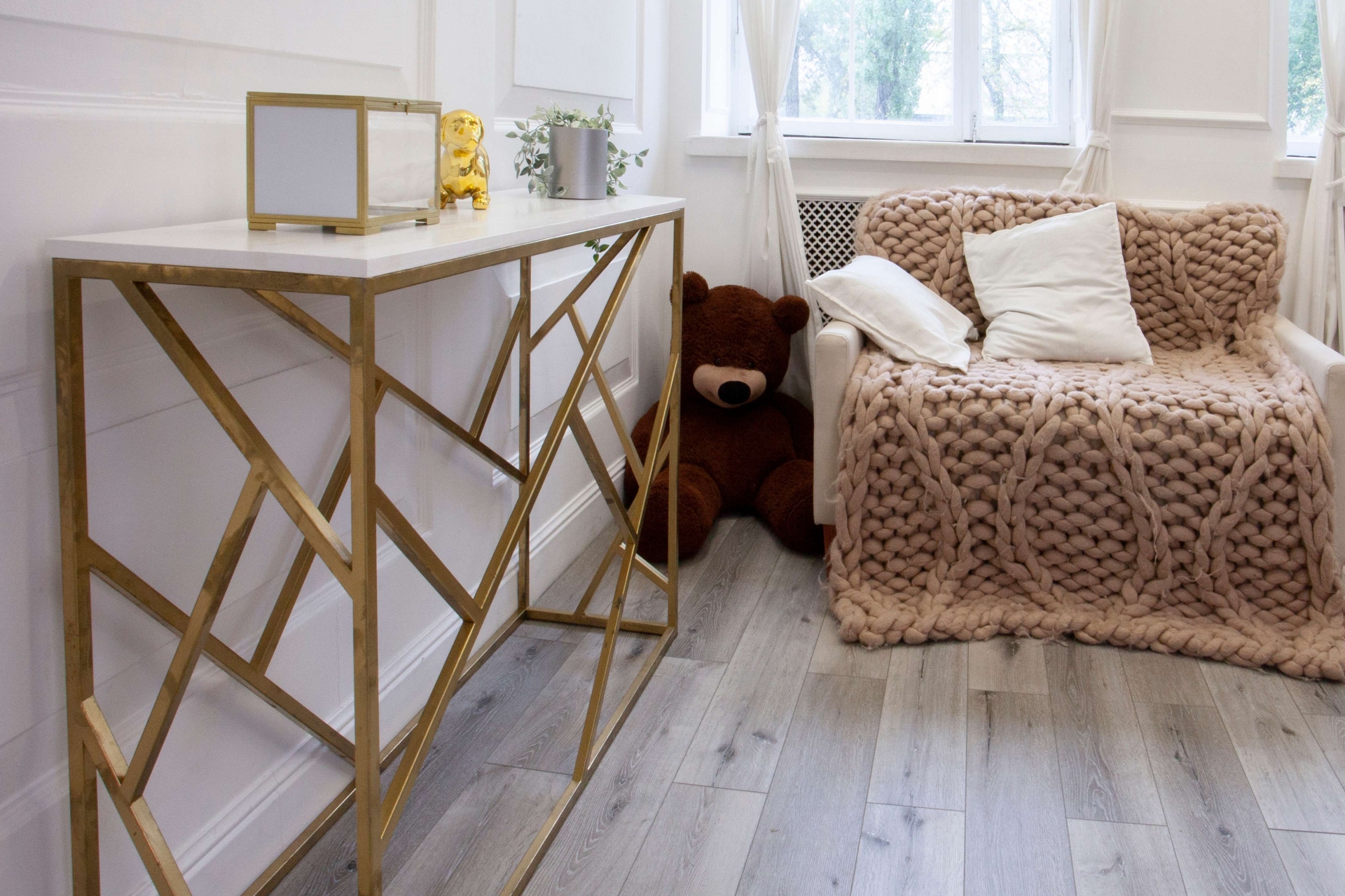 Усовершенствованная кварц-виниловая плитка «Damy Floor» Дуб Состаренный Серый (1227*187*2,5 мм) — купить в Краснодаре