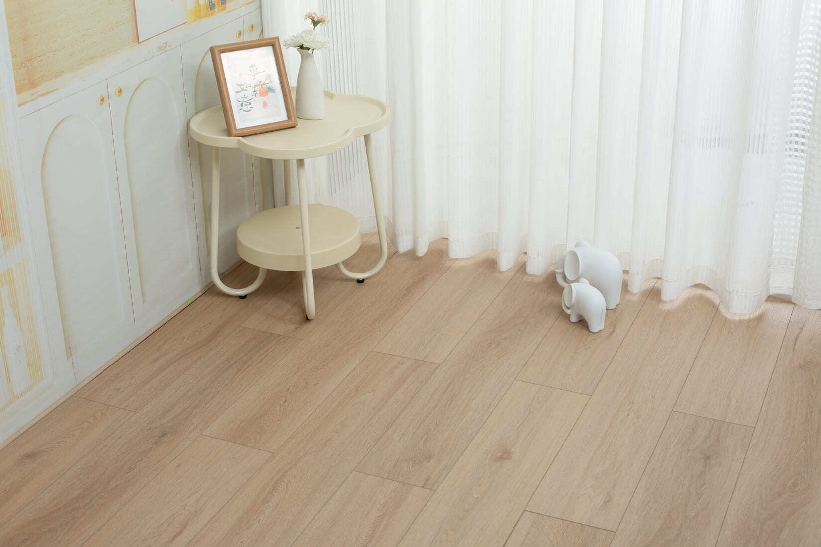 Плитка SPC "OneFloor" 9032 (1220*184*4 мм) — купить в Краснодаре