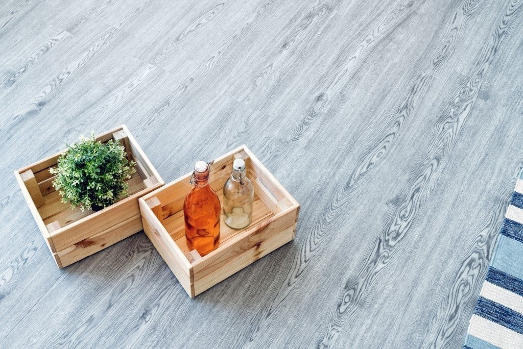 Замковая ПВХ плитка "Alpine Floor" Ясень  (1220*183*4мм) — купить в Краснодаре