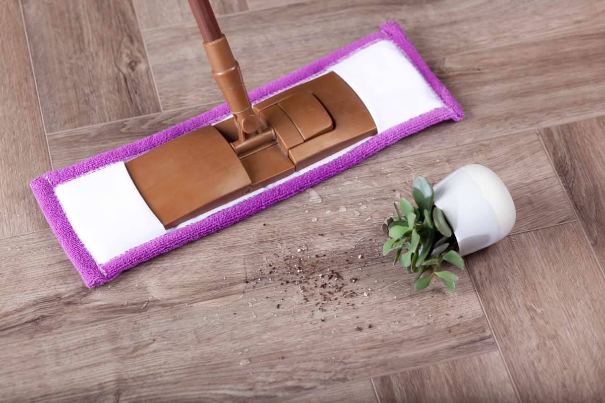 Замковая ПВХ плитка "Aberhof" Carmelita 1862 (615*123*5 мм) — купить в Краснодаре