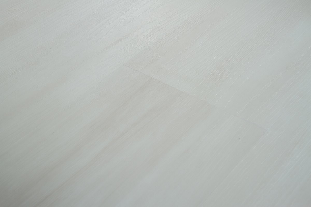 SPC ламинат "OneFloor" ЕСО 8055 (1220*184*4 мм) — купить в Краснодаре