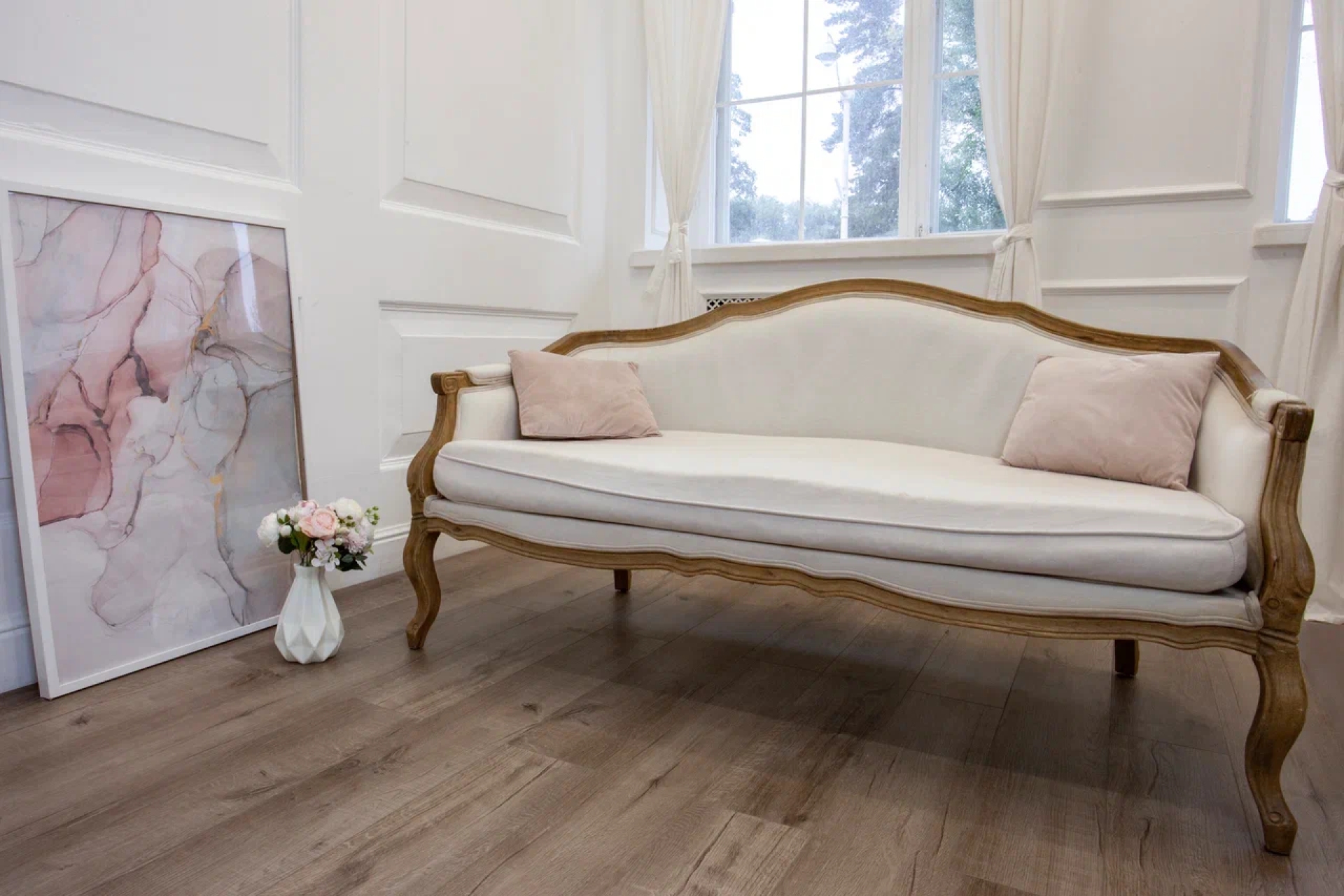 Усовершенствованная кварц-виниловая плитка «Damy Floor» Дуб Изысканный (1227*187*2,5 мм) — купить в Краснодаре