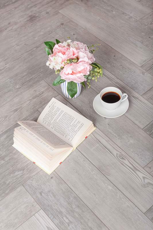 Замковая ПВХ плитка "Aberhof" Carmelita 1687 (615*123*5 мм) — купить в Краснодаре