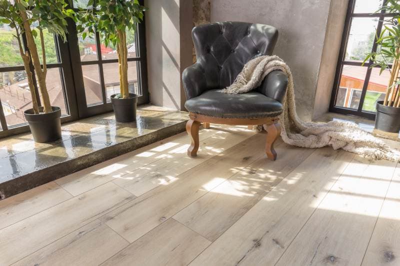 Замковая ПВХ плитка "Aquafloor" AF8004XL (1524*228*8 мм) — купить в Краснодаре