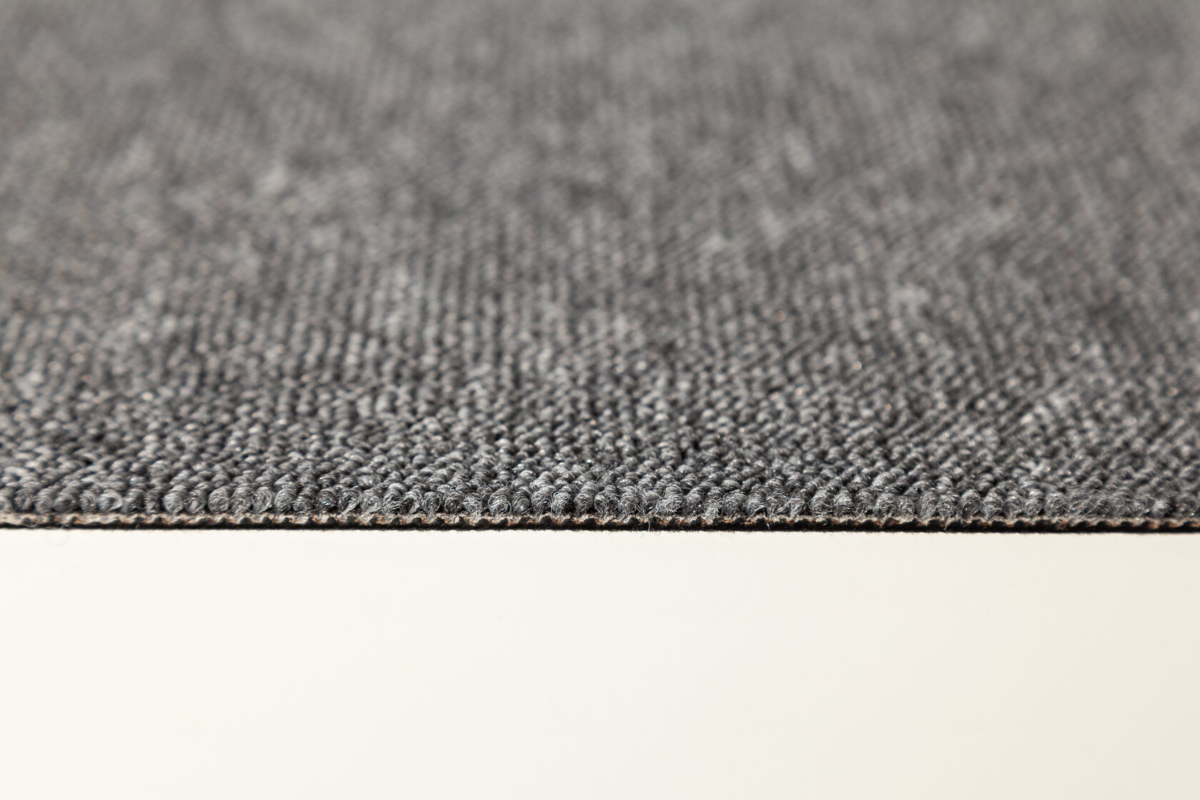 Ковровая плитка "Bonkeel" Space Grey (500*500*5,9 мм) — купить в Краснодаре