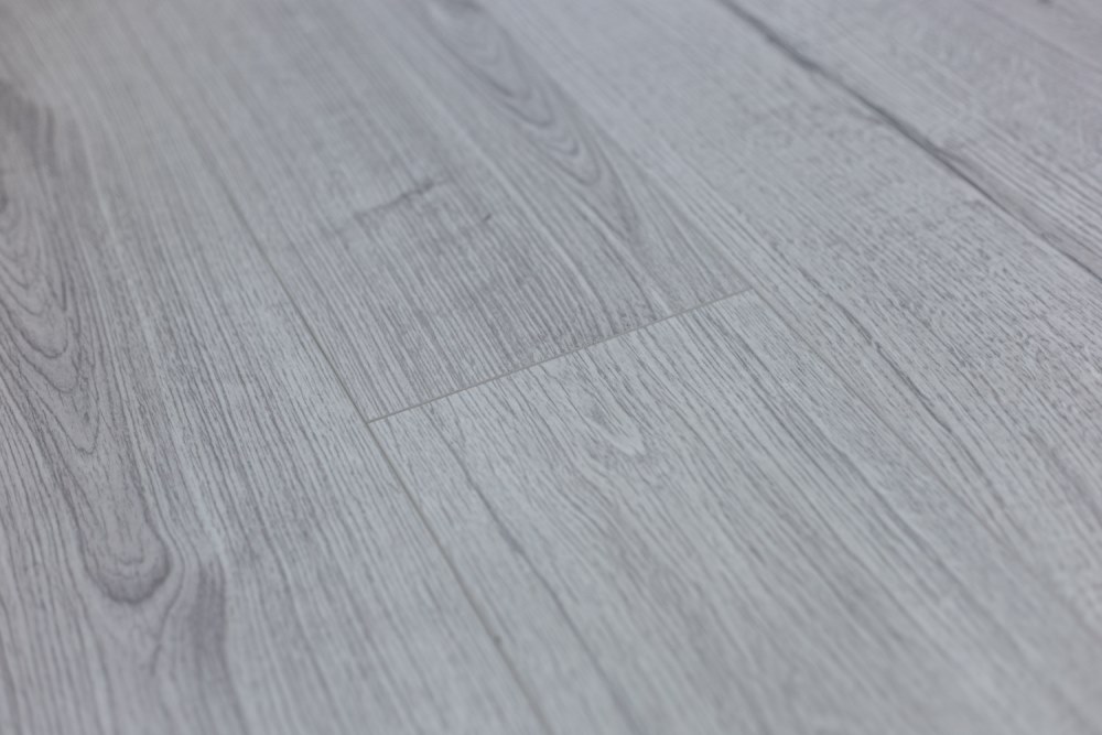 Плитка каменно-полимерная "Art Tile" Дуб Тесей (1220*181*5,5 мм) — купить в Краснодаре